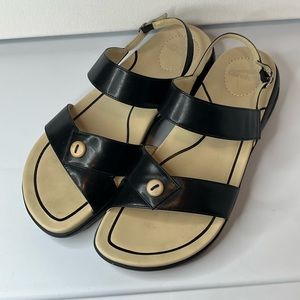 Dansko Women’s Sz 41 (10.5 US) Black & Tan Leather Sandals